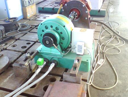 �������y���C�����������J��